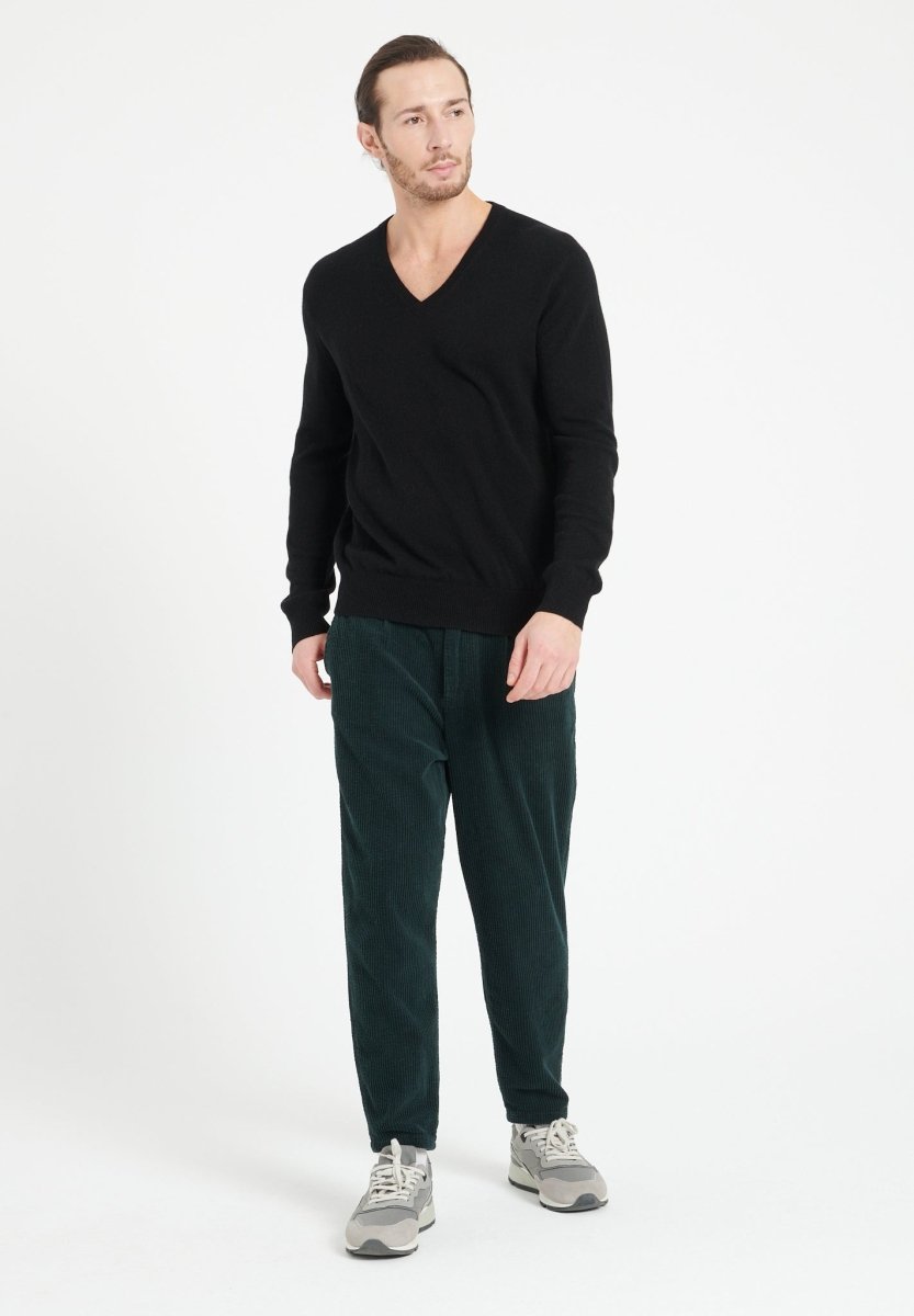 Pull col V homme en cachemire noir - LUKE 1