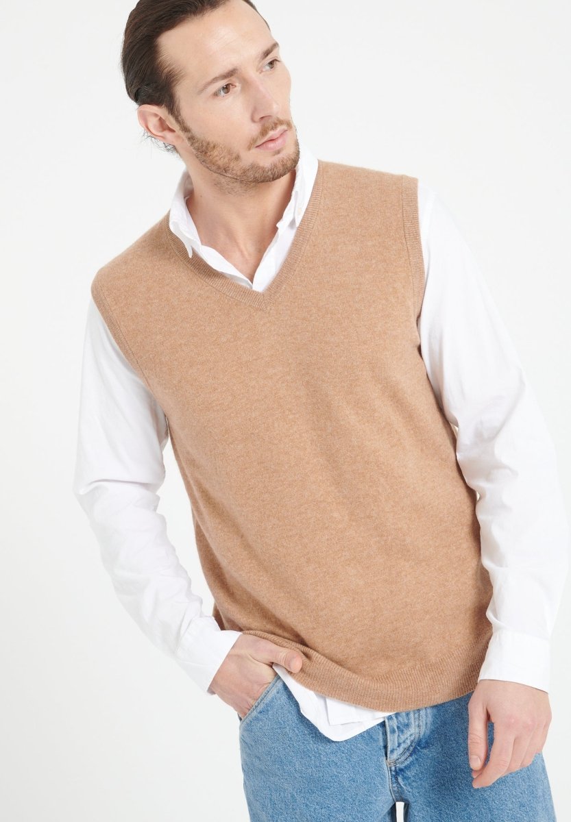 Pull col V sans manches homme en cachemire camel - LUKE 9