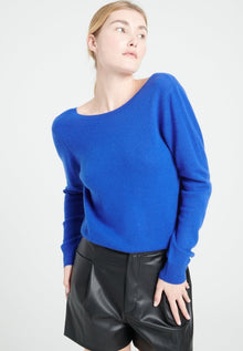 Pull décolleté V dans le dos femme en cachemire bleu roi - MIA 7
