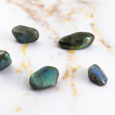 Pierre roulée en Labradorite