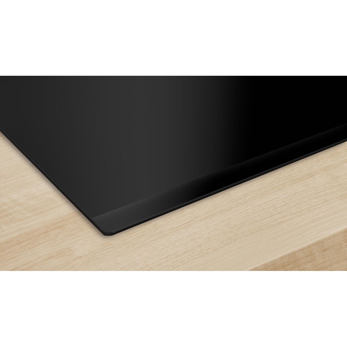 BOSCH

Plaque à Induction BOSCH PIJ631HC1E 59,2 cm 7400 W