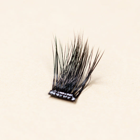 Single lashes (different lengths) | Mega Volume