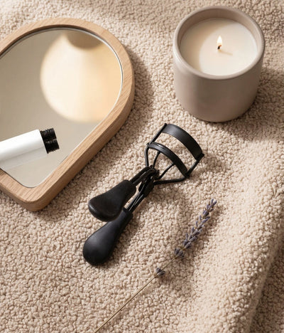Premium California 'No Pinch' Eyelash Curler – Matte Black